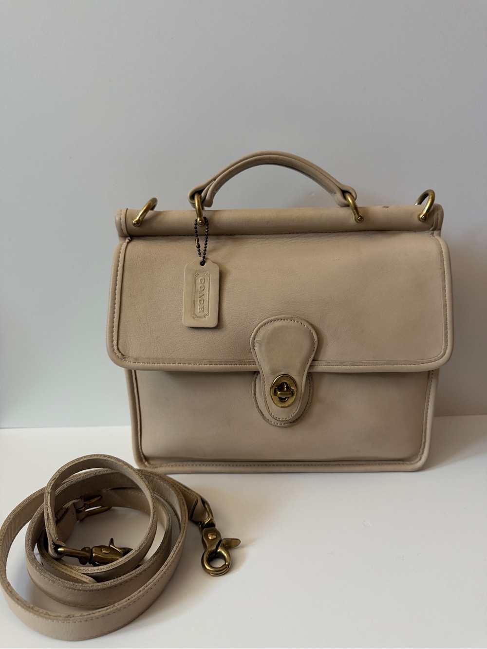 Vintage Coach Bone Willis Top Handle Bag